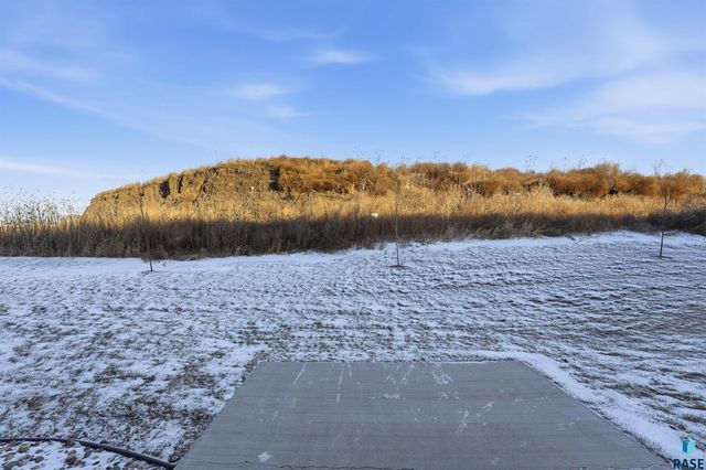 6906 E Brooks Edge Pl Place, Sioux Falls, SD 57110