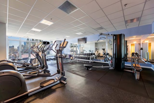 1600 S Prairie Avenue 1105, Chicago, IL 60616