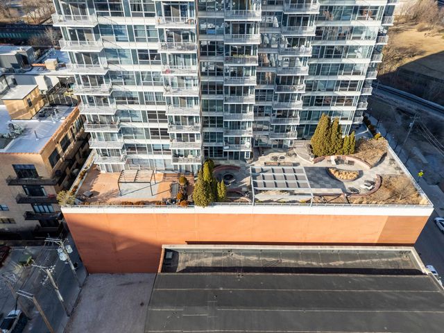 1600 S Prairie Avenue 1105, Chicago, IL 60616