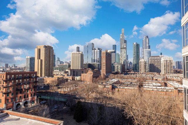 1600 S Prairie Avenue 1105, Chicago, IL 60616