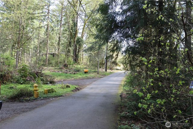 260 XX SE 18th Place, Sammamish, WA 98075