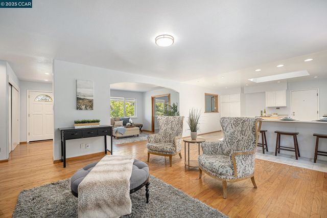 2540 Yale Street, Martinez, CA 94553