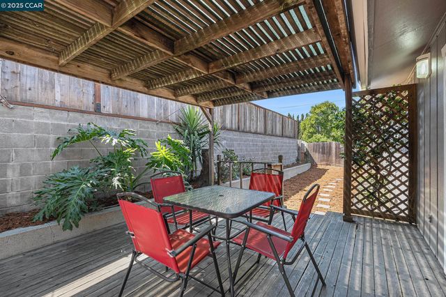 2540 Yale Street, Martinez, CA 94553