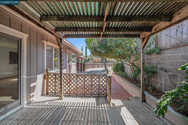 2540 Yale Street, Martinez, CA 94553