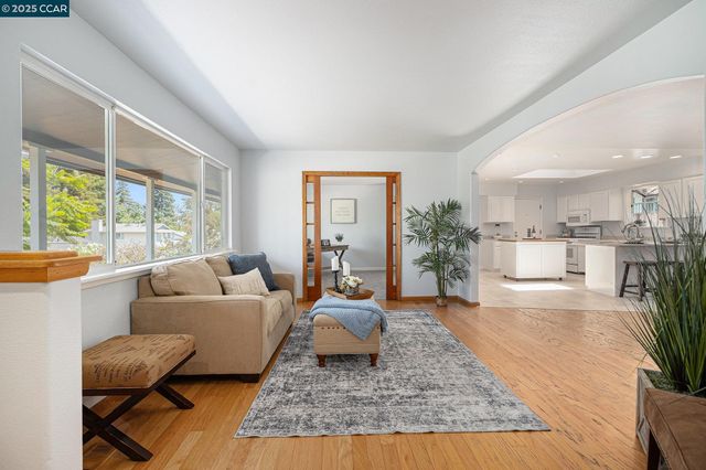2540 Yale Street, Martinez, CA 94553