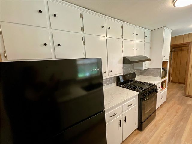 1207 N Harmony Road, Clarksville, AR 72830