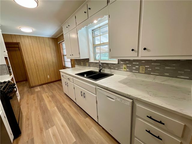 1207 N Harmony Road, Clarksville, AR 72830