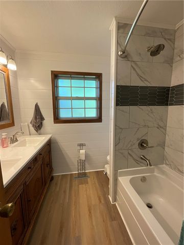 1207 N Harmony Road, Clarksville, AR 72830