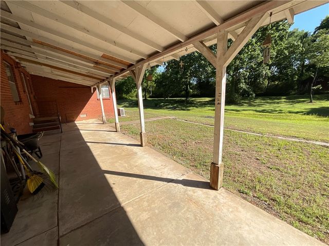 1207 N Harmony Road, Clarksville, AR 72830
