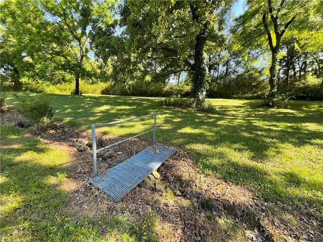 1207 N Harmony Road, Clarksville, AR 72830
