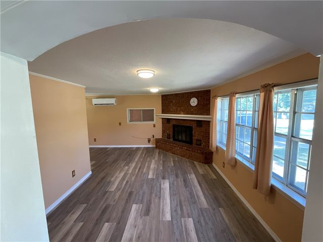 1207 N Harmony Road, Clarksville, AR 72830