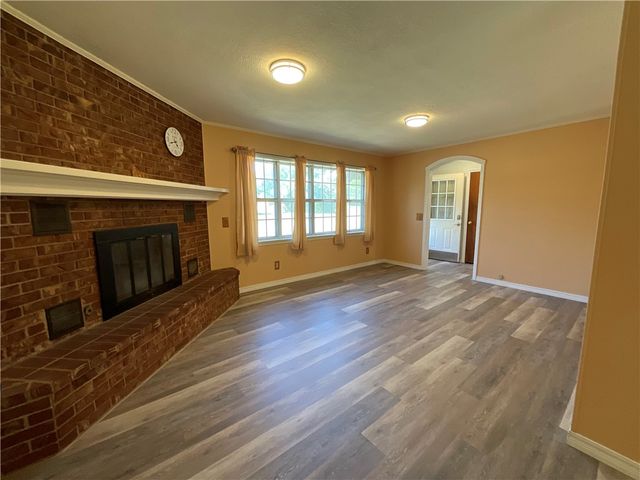 1207 N Harmony Road, Clarksville, AR 72830