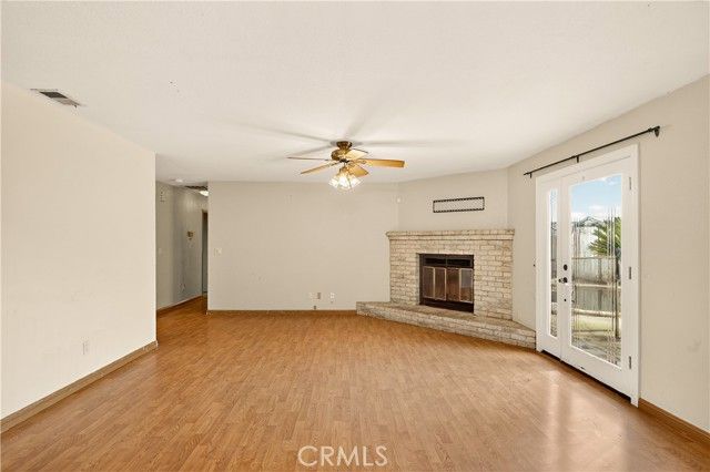 1435 Hammatt, Livingston, CA 95334