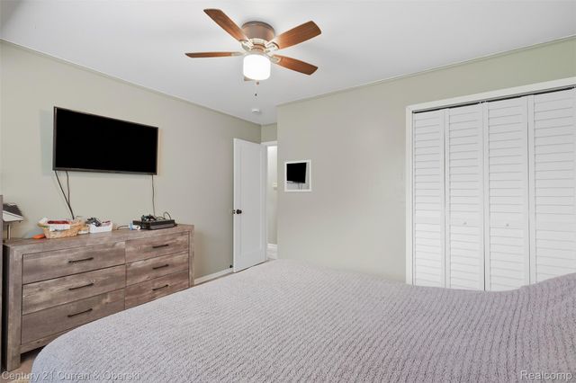 33909 Cherry Hill Road, Westland, MI 48186