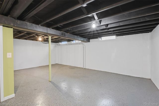 33909 Cherry Hill Road, Westland, MI 48186