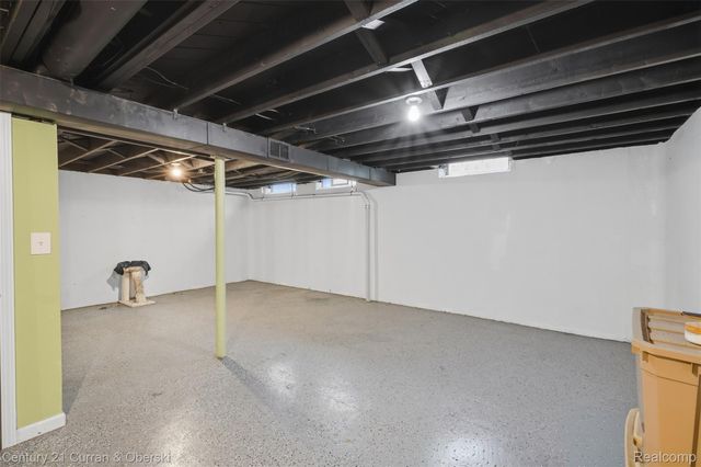 33909 Cherry Hill Road, Westland, MI 48186