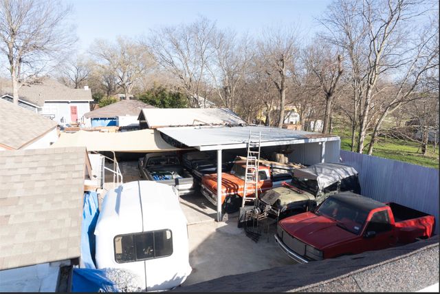 302 W 6th Street, Lancaster, TX 75146