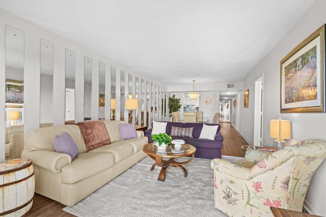 7601 N Ocean Blvd Apt 7D, Myrtle Beach, SC 29572