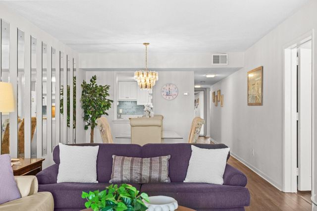 7601 N Ocean Blvd Apt 7D, Myrtle Beach, SC 29572