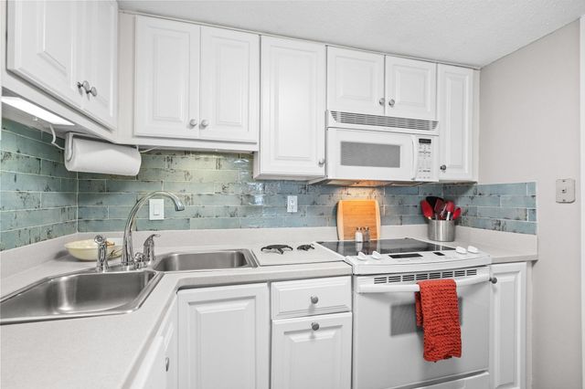 7601 N Ocean Blvd Apt 7D, Myrtle Beach, SC 29572