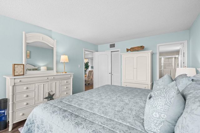7601 N Ocean Blvd Apt 7D, Myrtle Beach, SC 29572