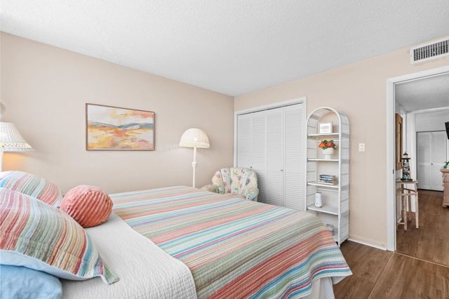 7601 N Ocean Blvd Apt 7D, Myrtle Beach, SC 29572