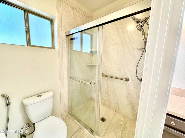 9431 E Walnut Tree Circle, Tucson, AZ 85749