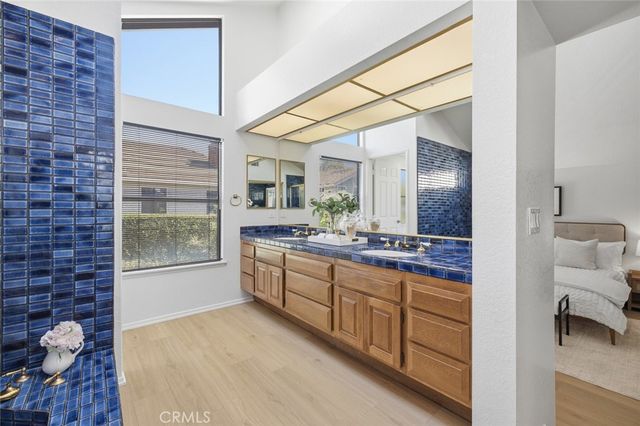 8 Ribera, Irvine, CA 92620