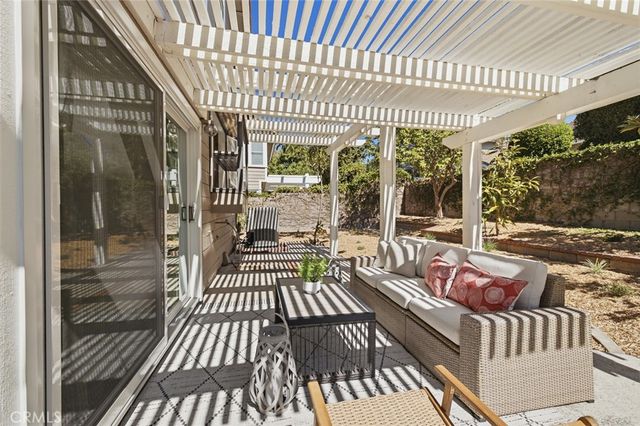 8 Ribera, Irvine, CA 92620
