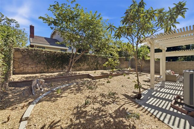 8 Ribera, Irvine, CA 92620