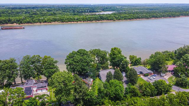 1135 Tenne-Vue Drive, Paducah, KY 42003