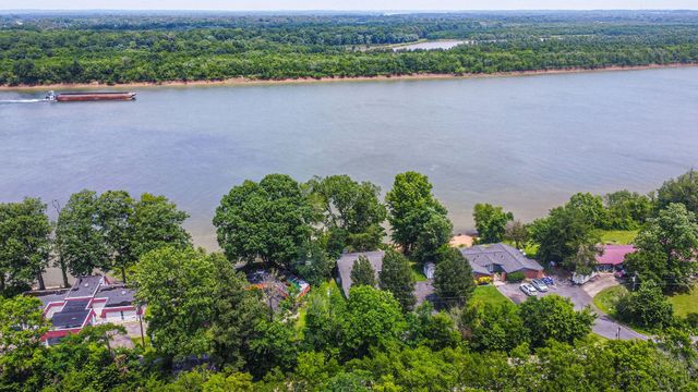 1135 Tenne-Vue Drive, Paducah, KY 42003