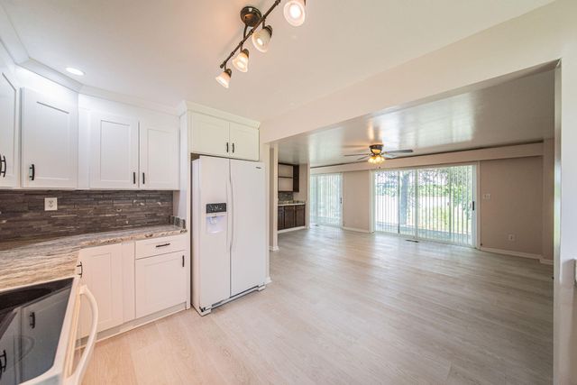 1135 Tenne-Vue Drive, Paducah, KY 42003