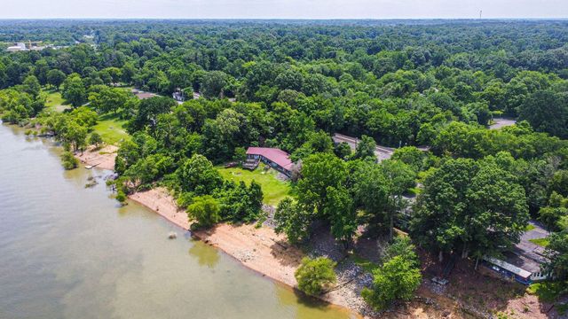 1135 Tenne-Vue Drive, Paducah, KY 42003