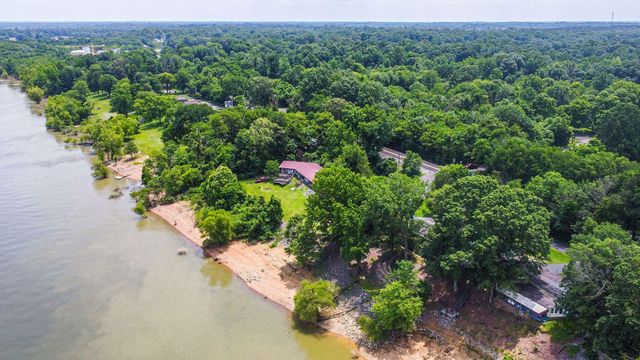 1135 Tenne-Vue Drive, Paducah, KY 42003