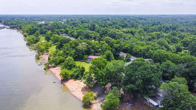 1135 Tenne-Vue Drive, Paducah, KY 42003