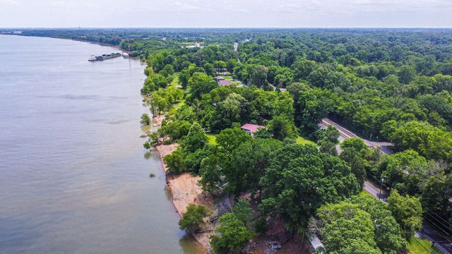 1135 Tenne-Vue Drive, Paducah, KY 42003