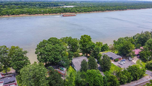 1135 Tenne-Vue Drive, Paducah, KY 42003