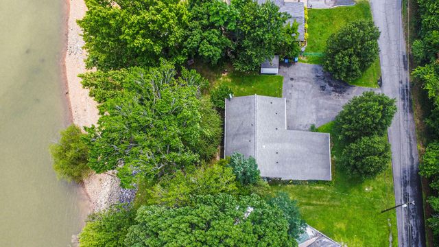1135 Tenne-Vue Drive, Paducah, KY 42003