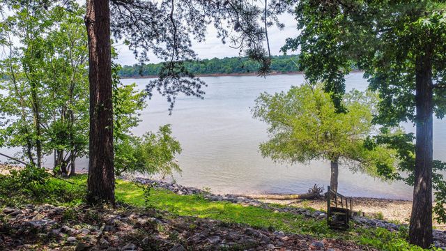 1135 Tenne-Vue Drive, Paducah, KY 42003