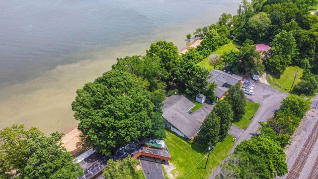 1135 Tenne-Vue Drive, Paducah, KY 42003