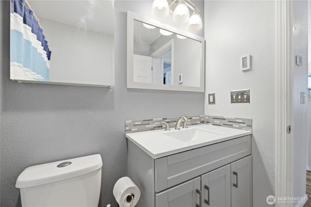 16008 120th Avenue E, Puyallup, WA 98374