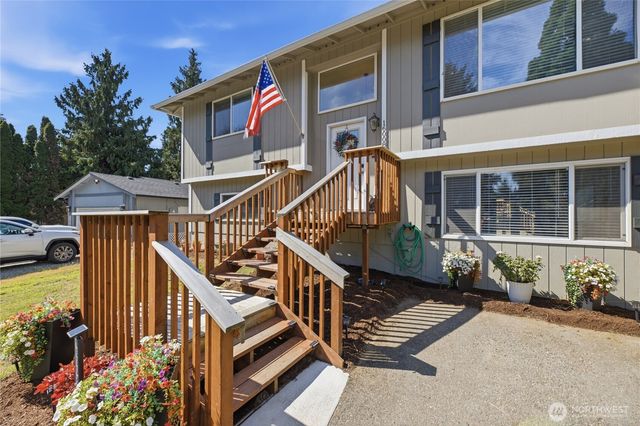16008 120th Avenue E, Puyallup, WA 98374