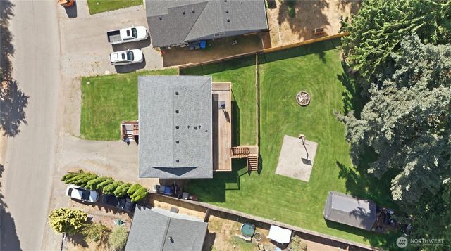 16008 120th Avenue E, Puyallup, WA 98374