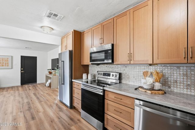 1006 E Weldon Avenue, Phoenix, AZ 85014