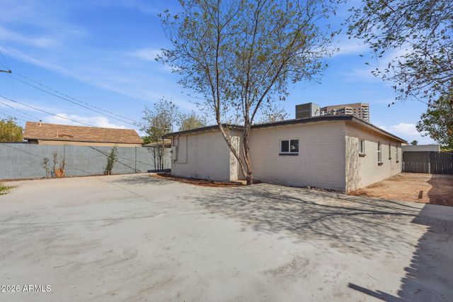1006 E Weldon Avenue, Phoenix, AZ 85014
