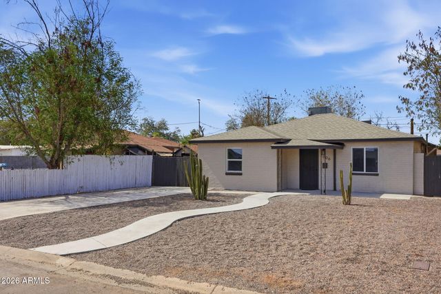 1006 E Weldon Avenue, Phoenix, AZ 85014