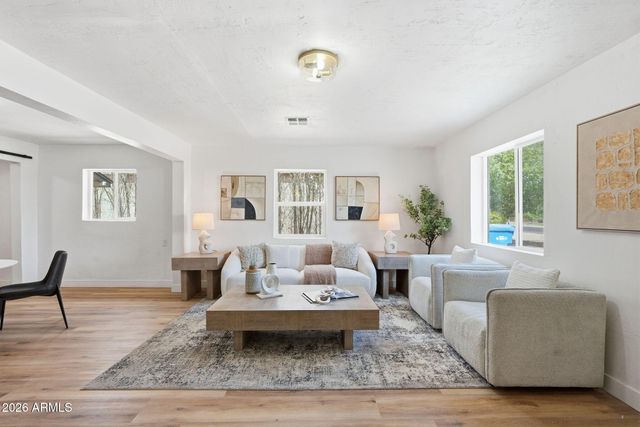 1006 E Weldon Avenue, Phoenix, AZ 85014