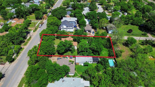 930 Samuels Avenue, Fort Worth, TX 76102