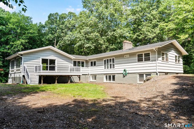 20 Morris Road, Woodbridge, CT 06525